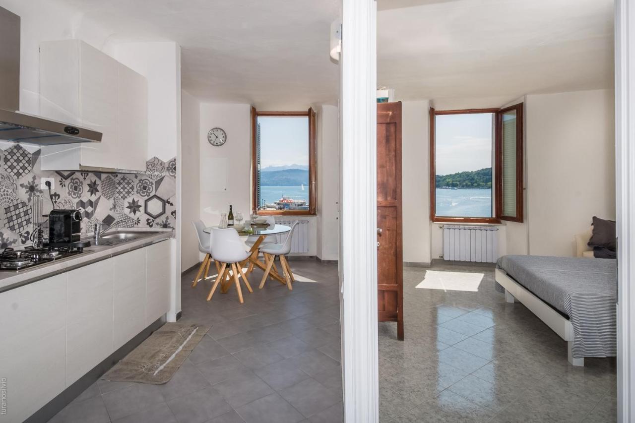Sea View Apartment In Front Of The Sea 포르토베네레 외부 사진