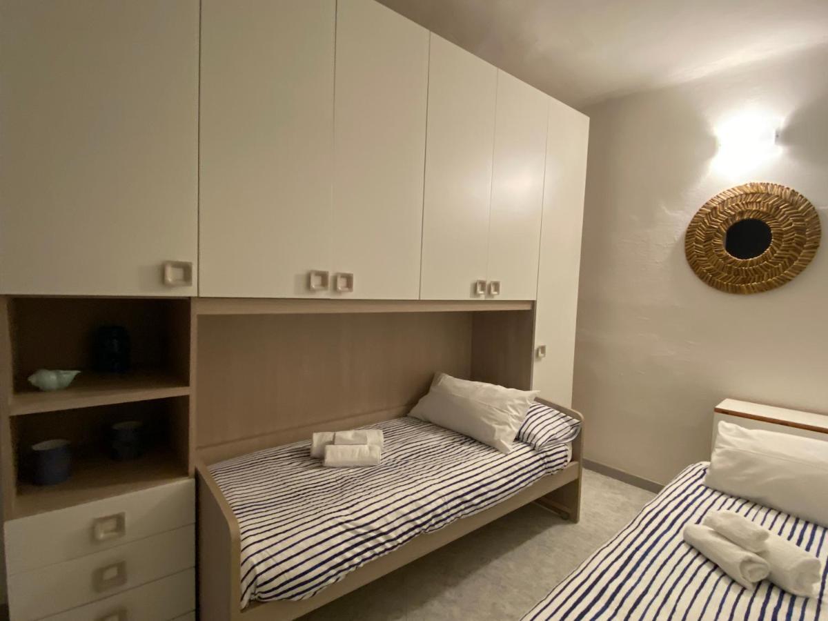 Sea View Apartment In Front Of The Sea 포르토베네레 외부 사진