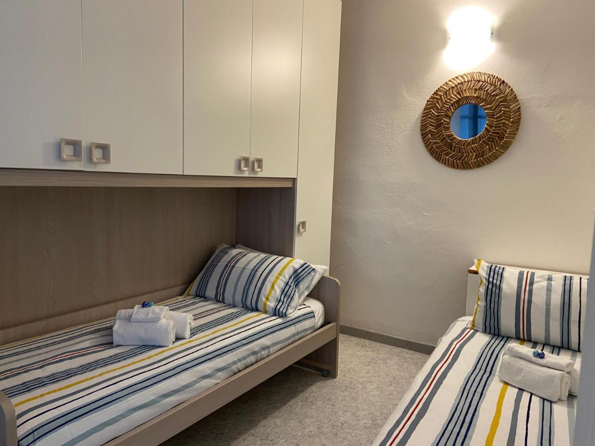 Sea View Apartment In Front Of The Sea 포르토베네레 외부 사진